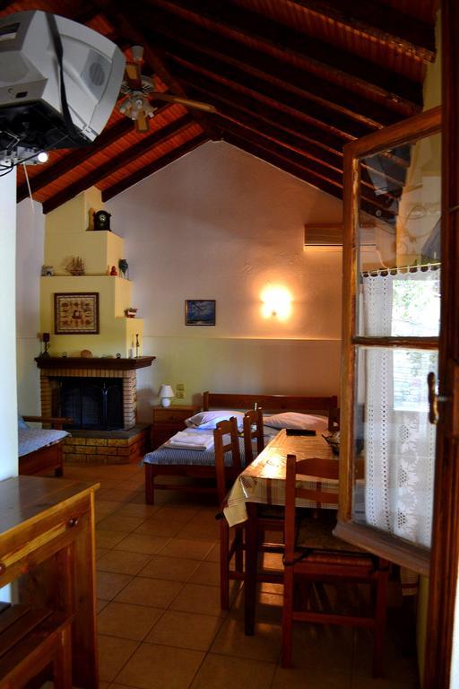 Chouchounikos Apartament