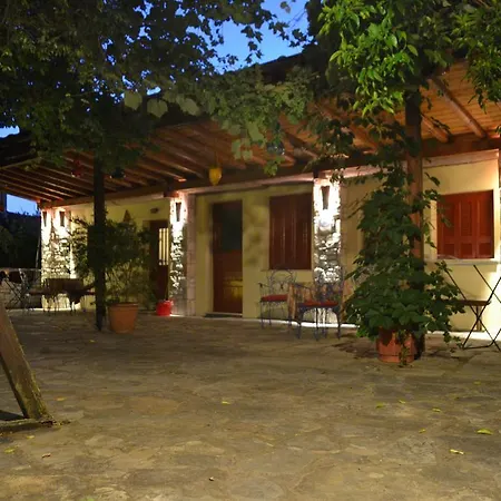 Chouchounikos Apartments Lefokastro Exterior photo