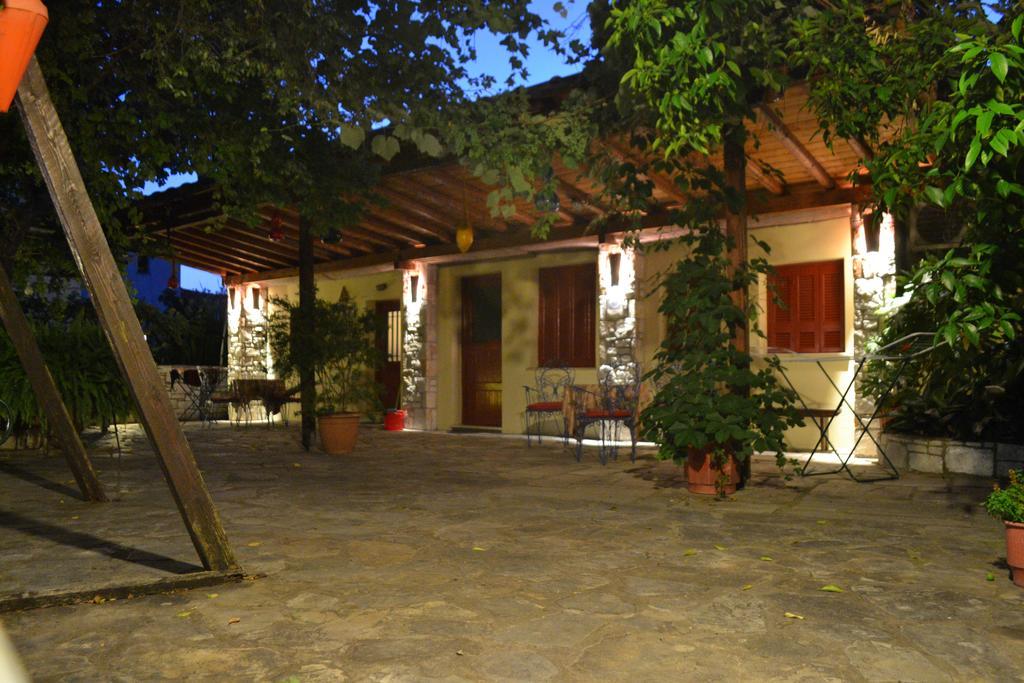 Chouchounikos * Lefokastro